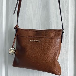 MICHAEL KORS PURSE SATCHEL